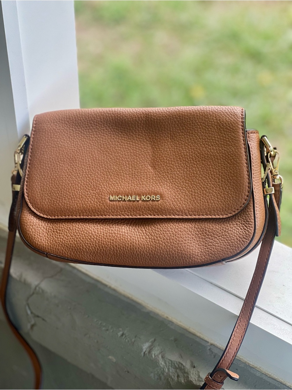 Michael Kors Tan/Chestnut Brown Pebbled Leather Crossbody Bag